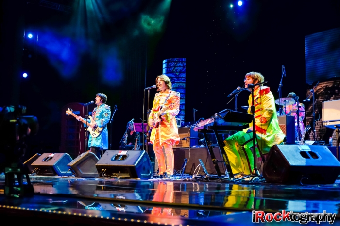 Bootleg Beatles, live in Manila...